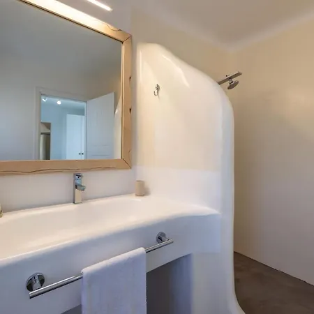 Spectacular 8 Bedrooms Vibhu Private Jacuzzis Villa